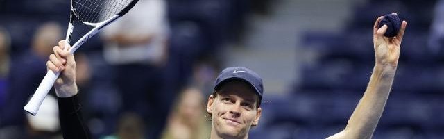 辛纳3-1击败阿利亚西姆，本赛季第三次与阿卡争夺冠军