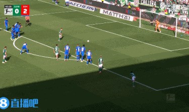 姆班古拉造点，施密德点球命中！不莱梅扳回一城，1-2勒沃库森